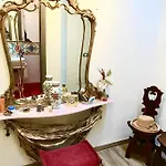 Maison Elena Alojamento de Acomodação e Pequeno-almoço *