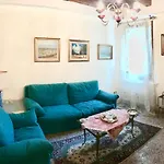 Maison Elena