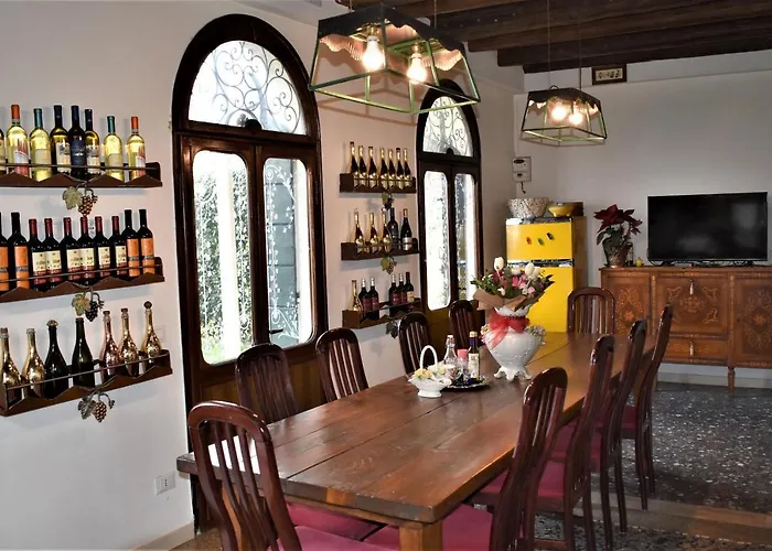 Bed & Breakfast Maison Elena Mirano