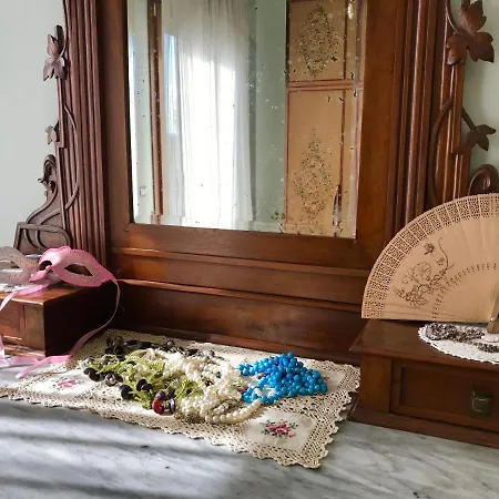 Maison Elena *