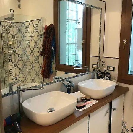 Maison Elena * 미라노