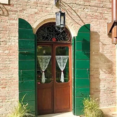 Maison Elena